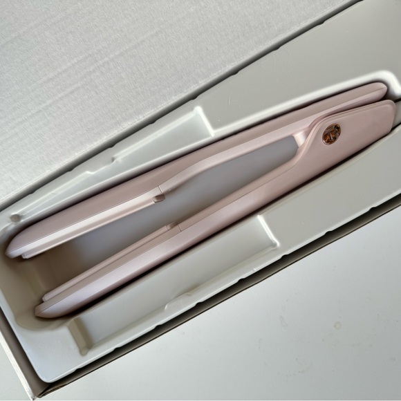 T3 Singlepass Ceramic Flat Iron (NEW) - Picture 2 of 4